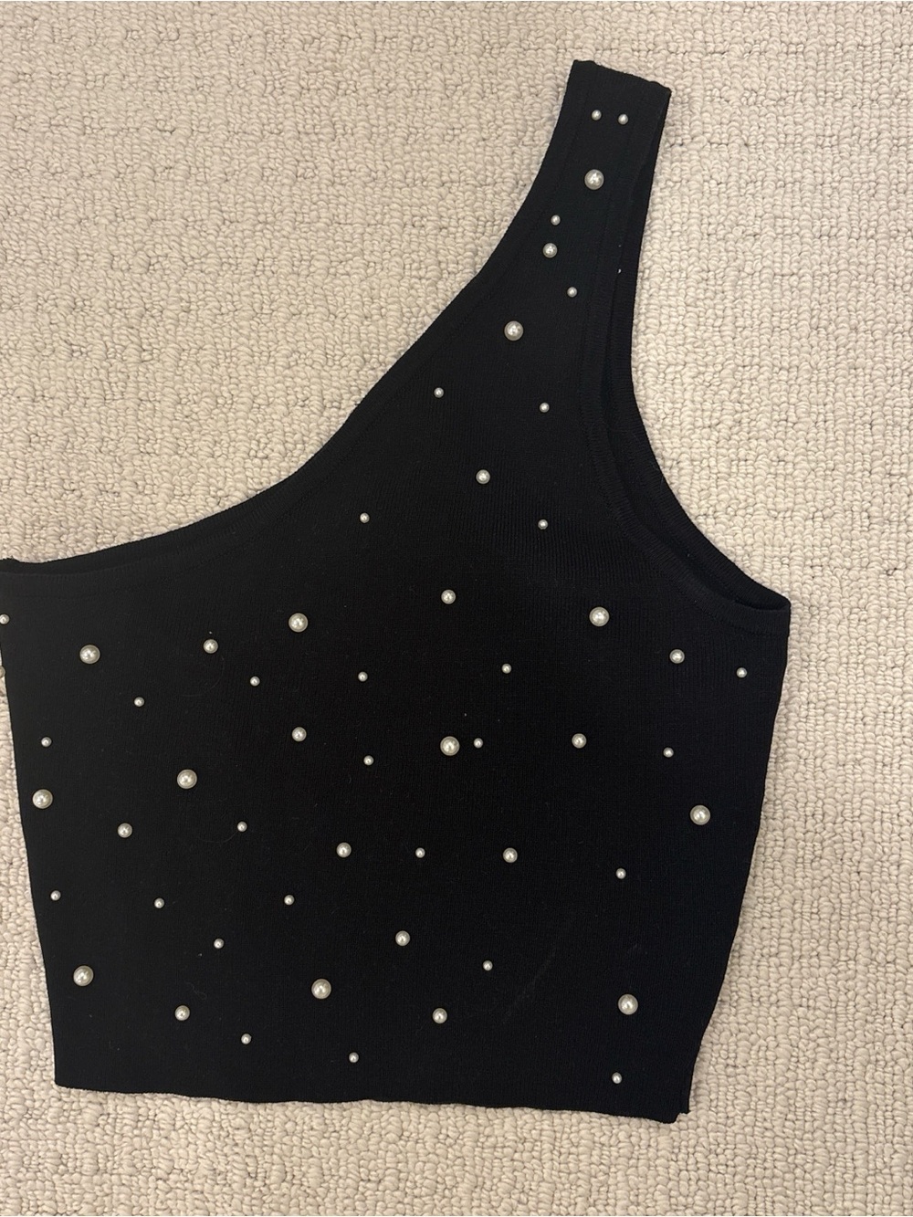 Love Tree Black Pearl-Accent One-Shoulder Crop Top